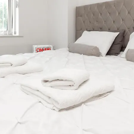 Stylish 2bed In Cc Of Leeds شقة